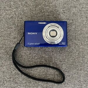 Sony Cyber-shot 14.1MP Blue Camera